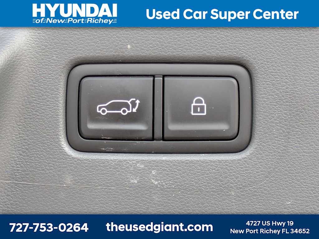 Thumbnail: 2025 Hyundai Santa Fe - 13