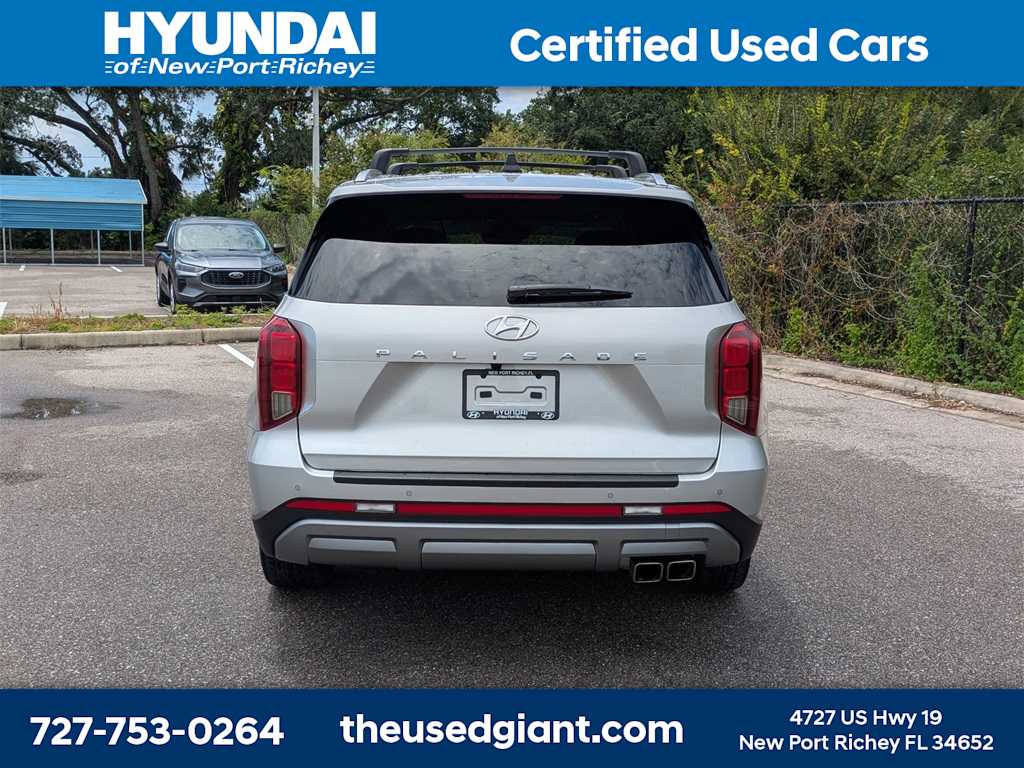Thumbnail: 2023 Hyundai Palisade - 4