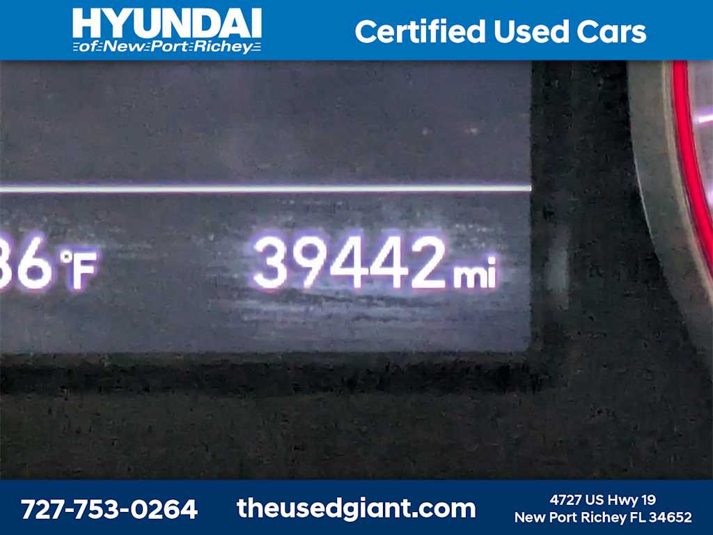 Thumbnail: 2019 Hyundai Veloster - 30