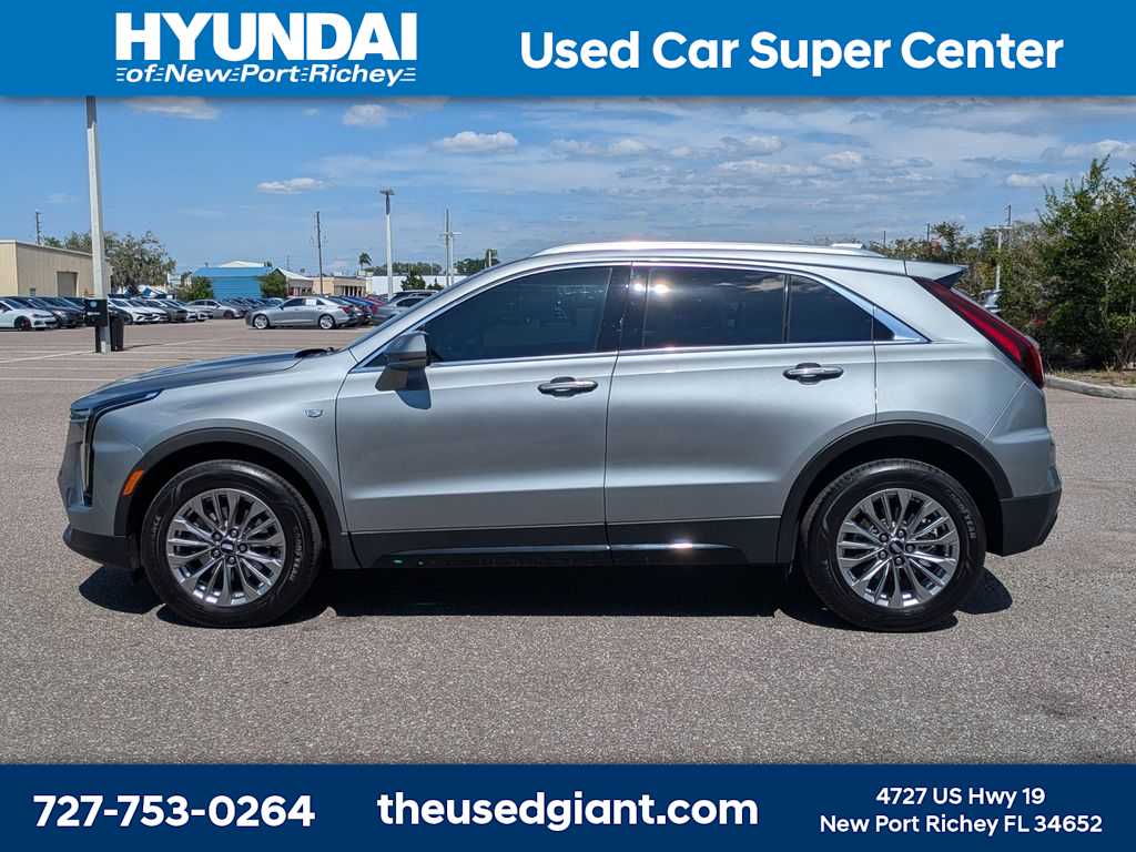 Thumbnail: 2024 Cadillac XT4 - 2