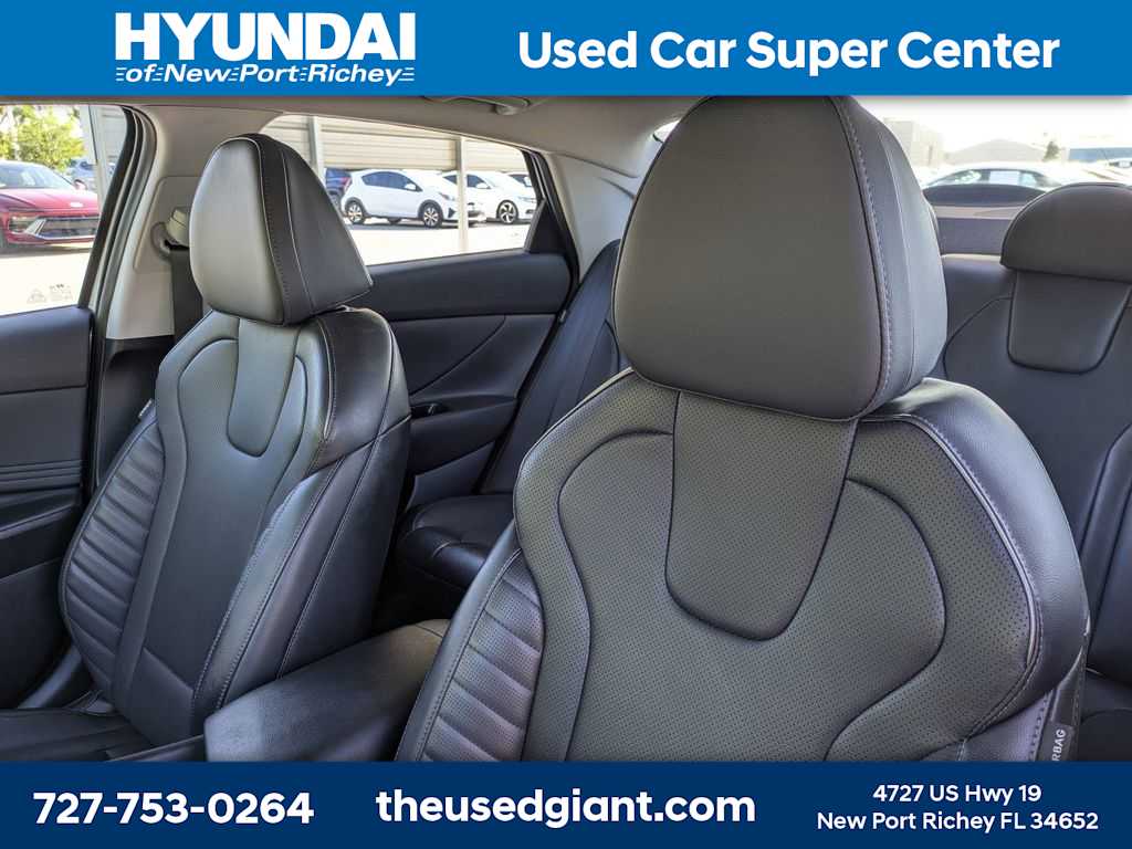Thumbnail: 2024 Hyundai Elantra - 7