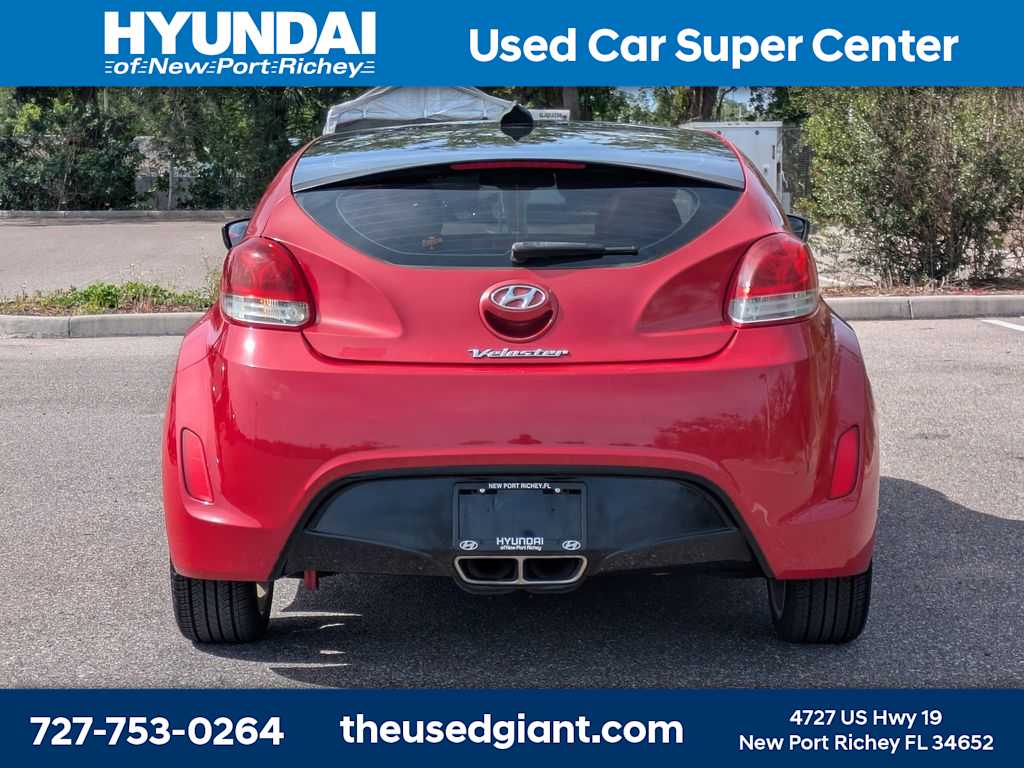 Thumbnail: 2012 Hyundai Veloster - 4