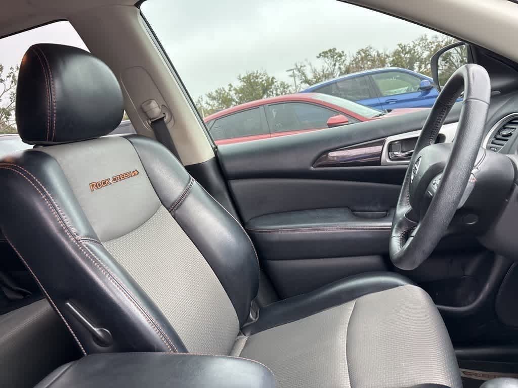 Thumbnail: 2020 Nissan Pathfinder - 10