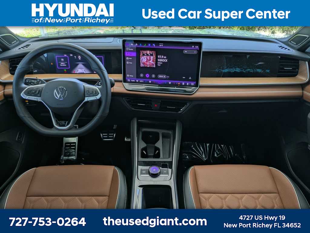 Thumbnail: 2025 Volkswagen Tiguan - 21