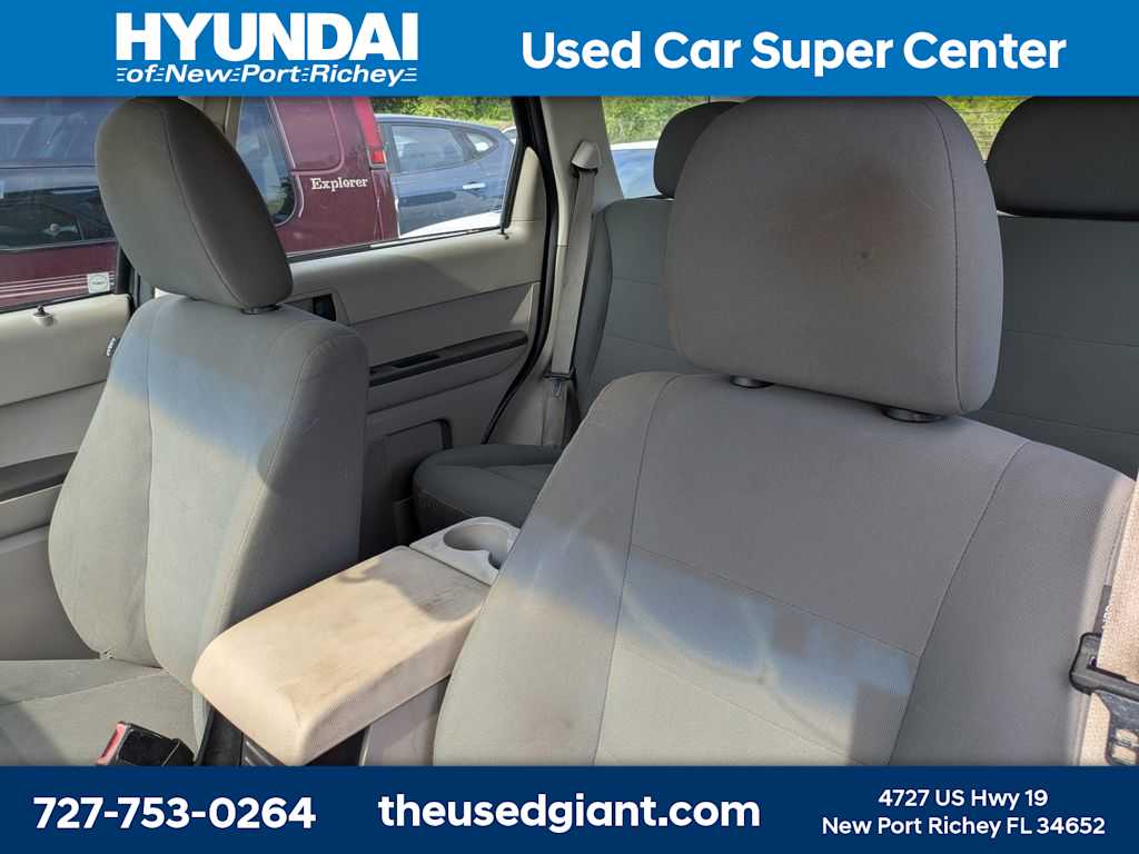 Thumbnail: 2012 Ford Escape - 3