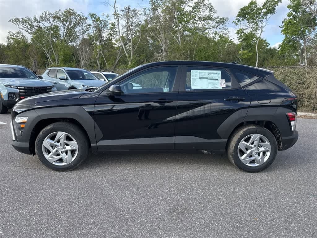 2025 Hyundai Kona SE 2