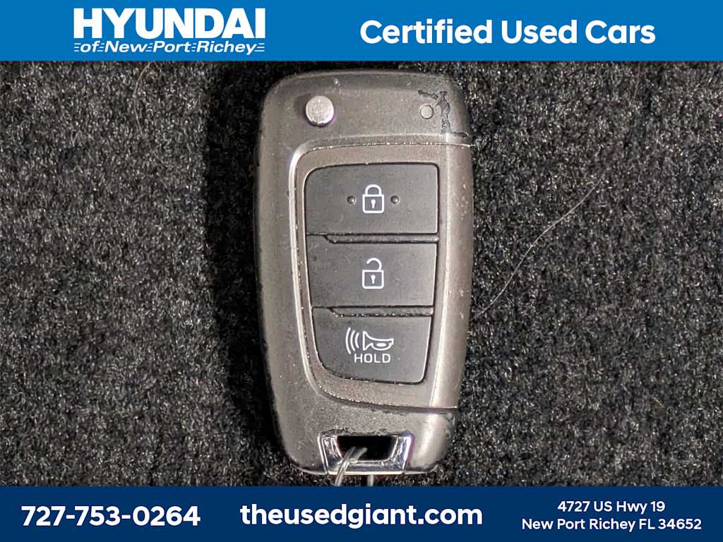 Thumbnail: 2023 Hyundai Venue - 30