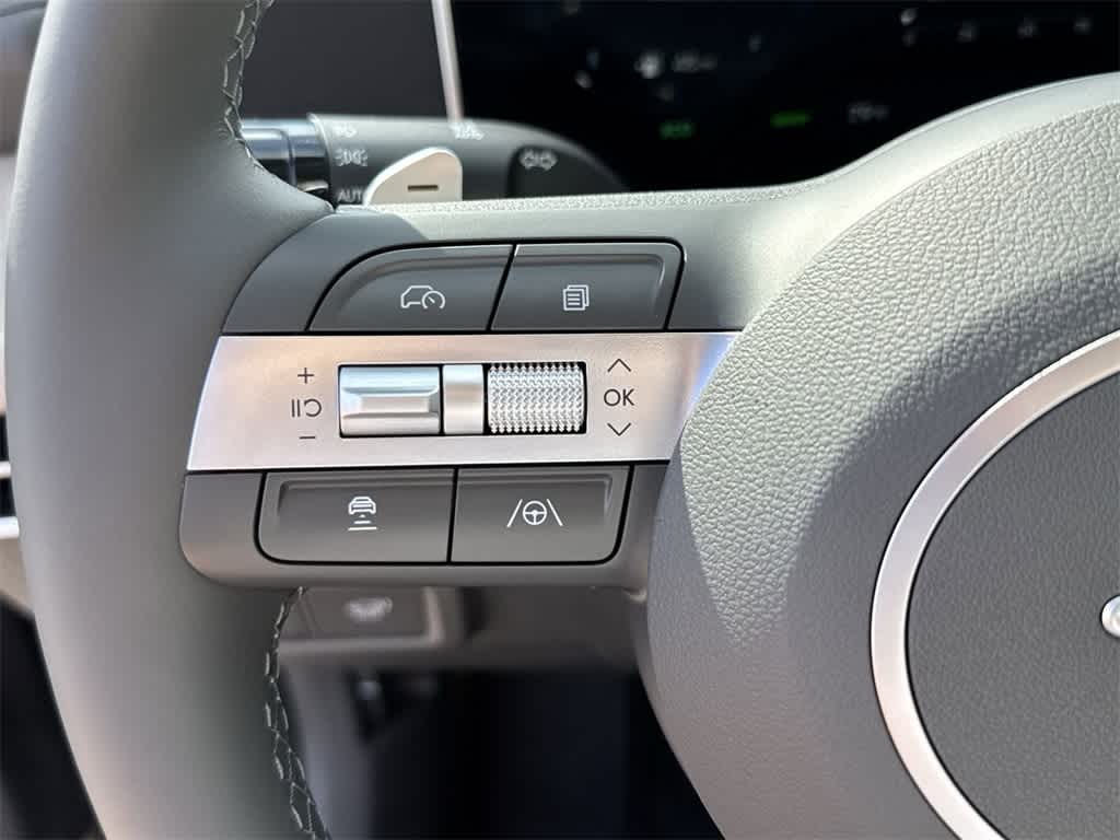 Thumbnail: 2025 Hyundai Sonata - 25