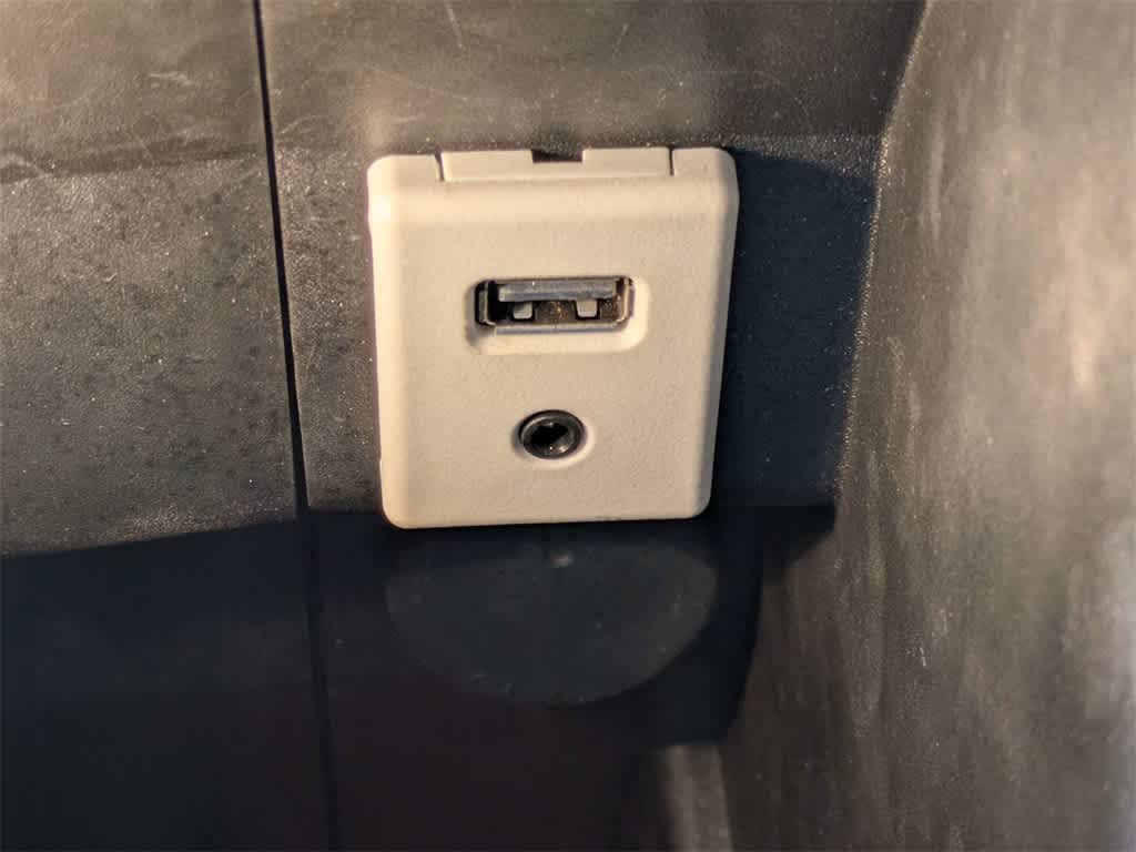 Thumbnail: 2017 GMC Terrain - 25