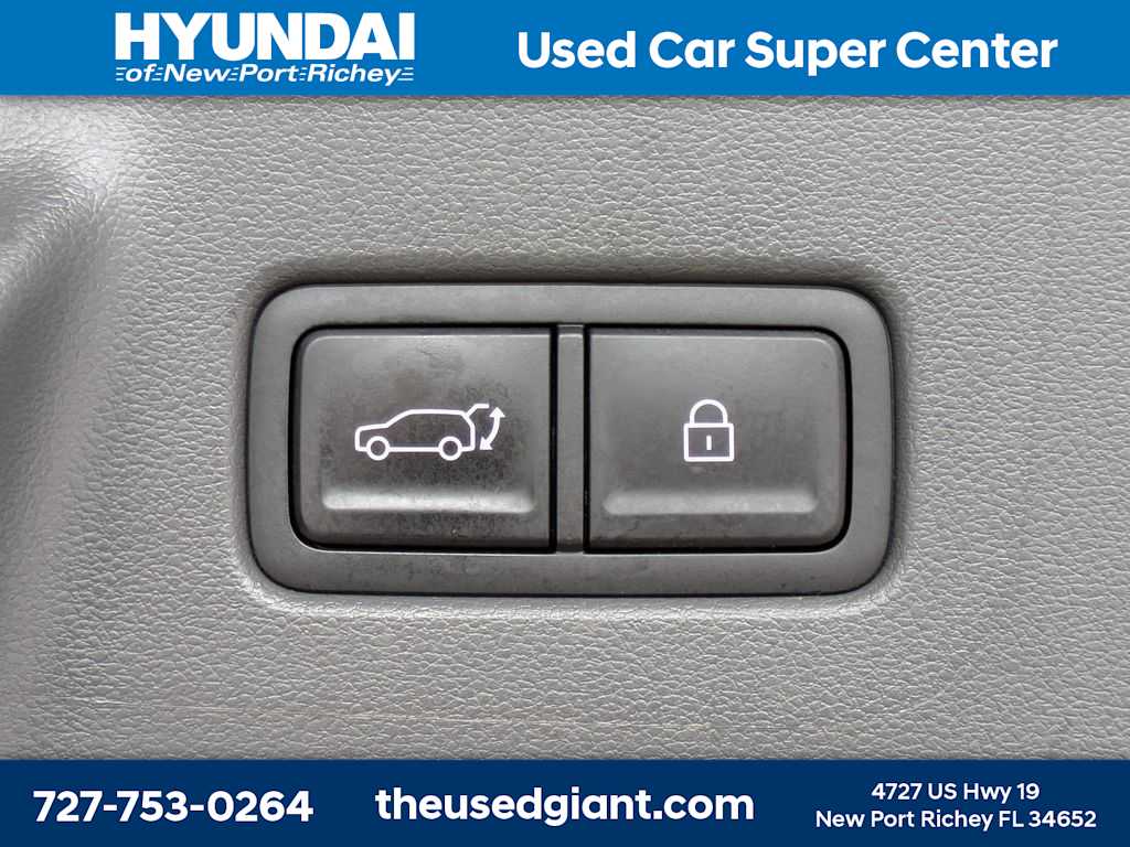 Thumbnail: 2025 Hyundai Santa Fe - 13