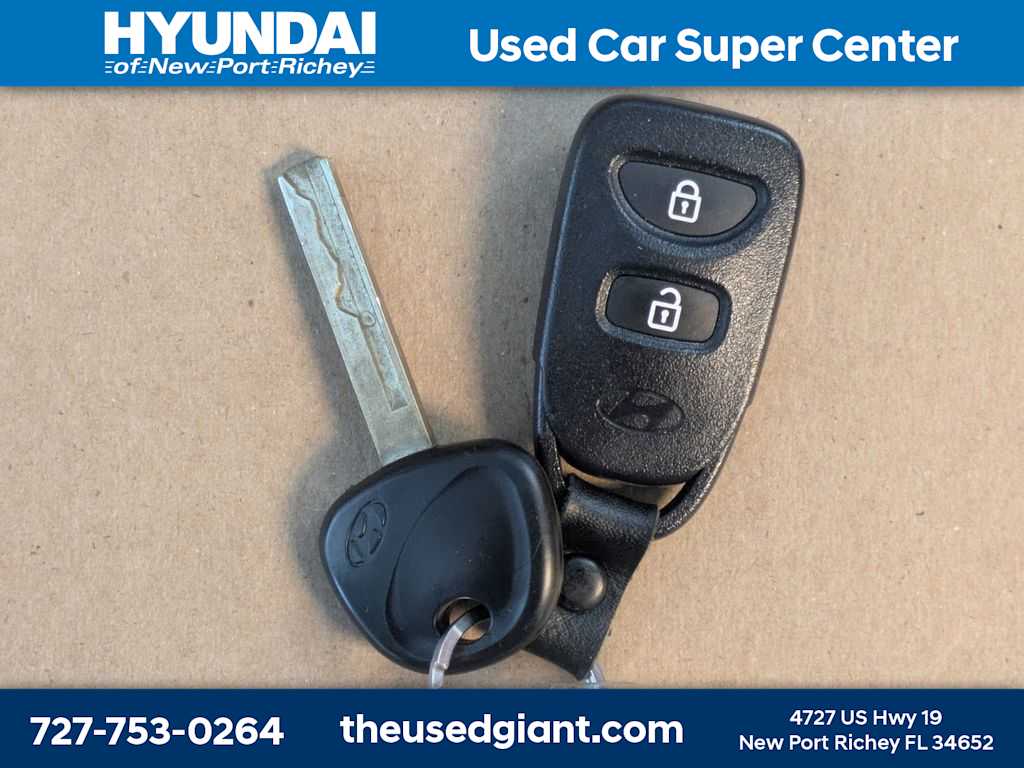 Thumbnail: 2016 Hyundai Accent - 26