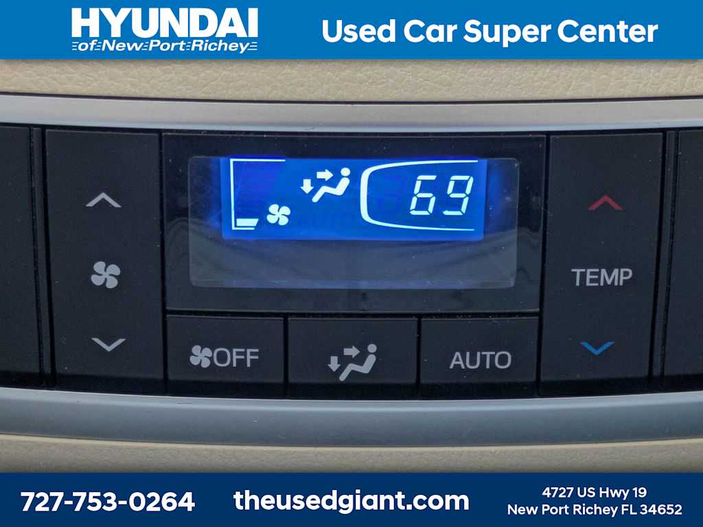 Thumbnail: 2016 Toyota Highlander - 19