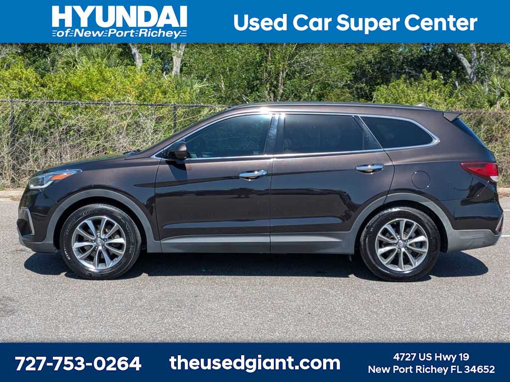 Thumbnail: 2017 Hyundai Santa Fe - 2