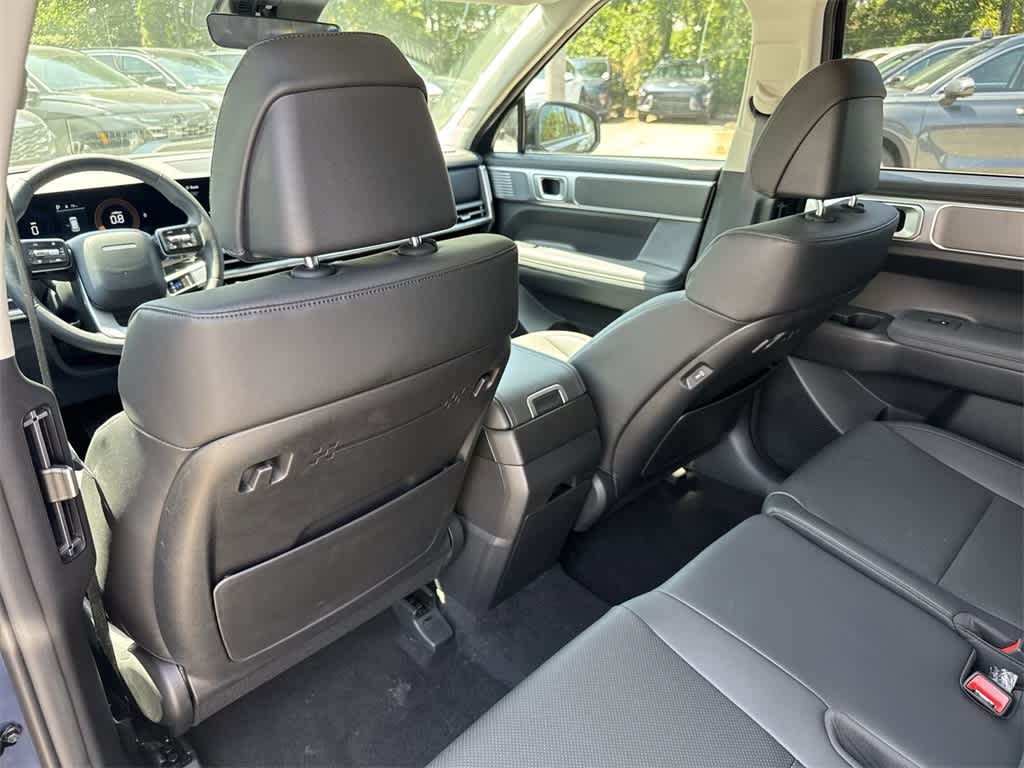 Thumbnail: 2025 Hyundai Santa Fe - 18