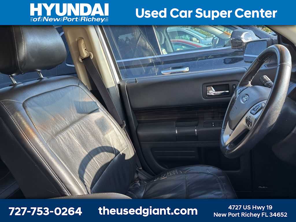 Thumbnail: 2013 Ford Flex - 8