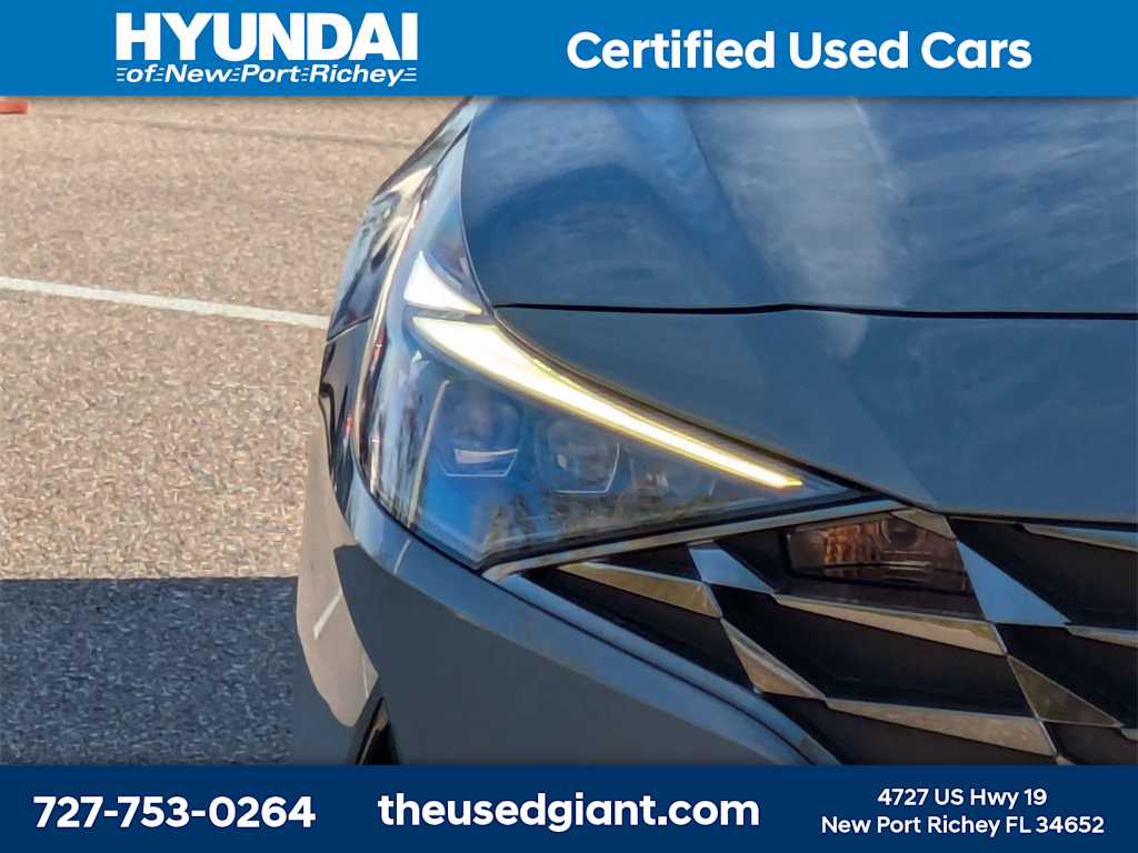 Thumbnail: 2023 Hyundai Elantra - 9