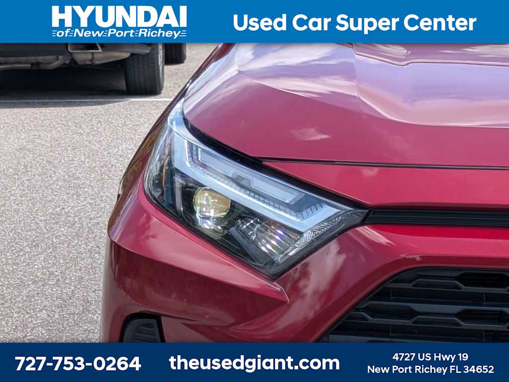 Thumbnail: 2025 Toyota RAV4 - 9