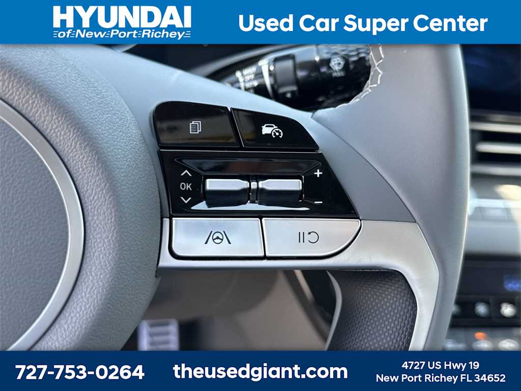 Thumbnail: 2025 Hyundai Elantra - 25