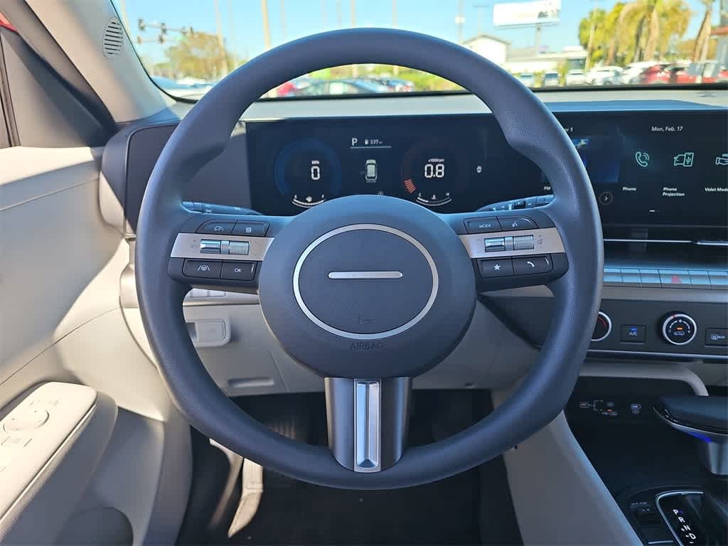 2025 Hyundai Kona SE 20