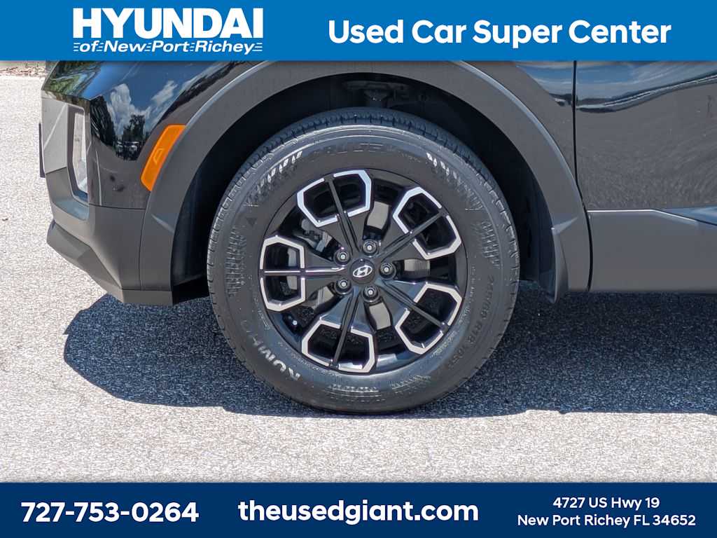 Thumbnail: 2023 Hyundai Santa Cruz - 10