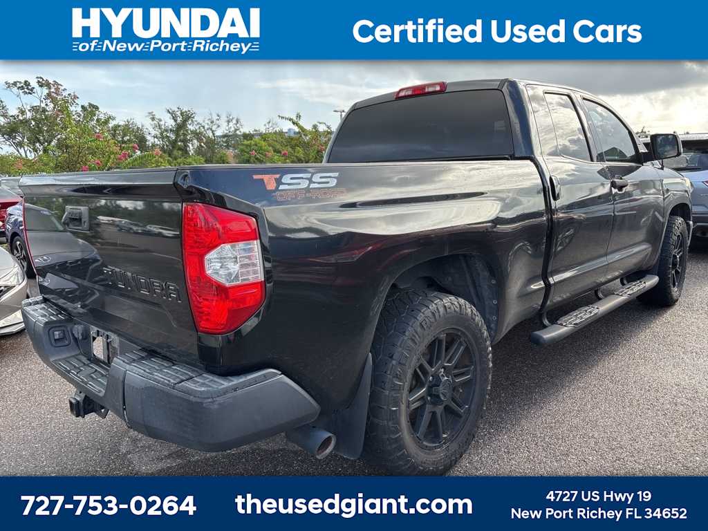 Thumbnail: 2019 Toyota Tundra - 3