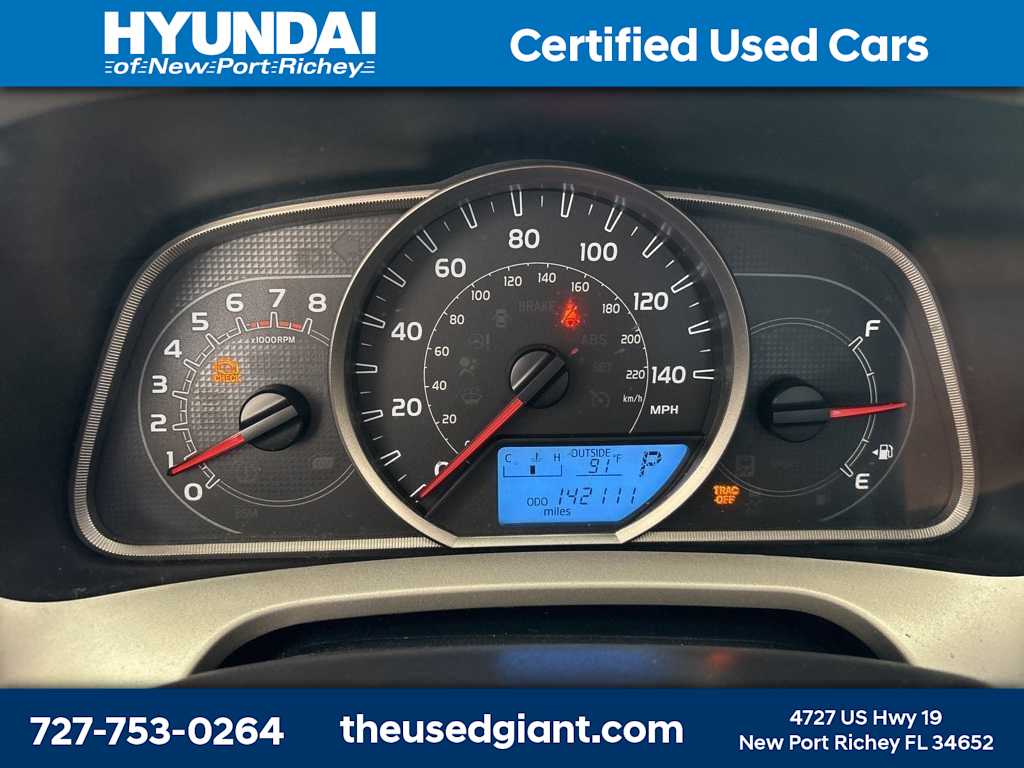 Thumbnail: 2014 Toyota RAV4 - 26