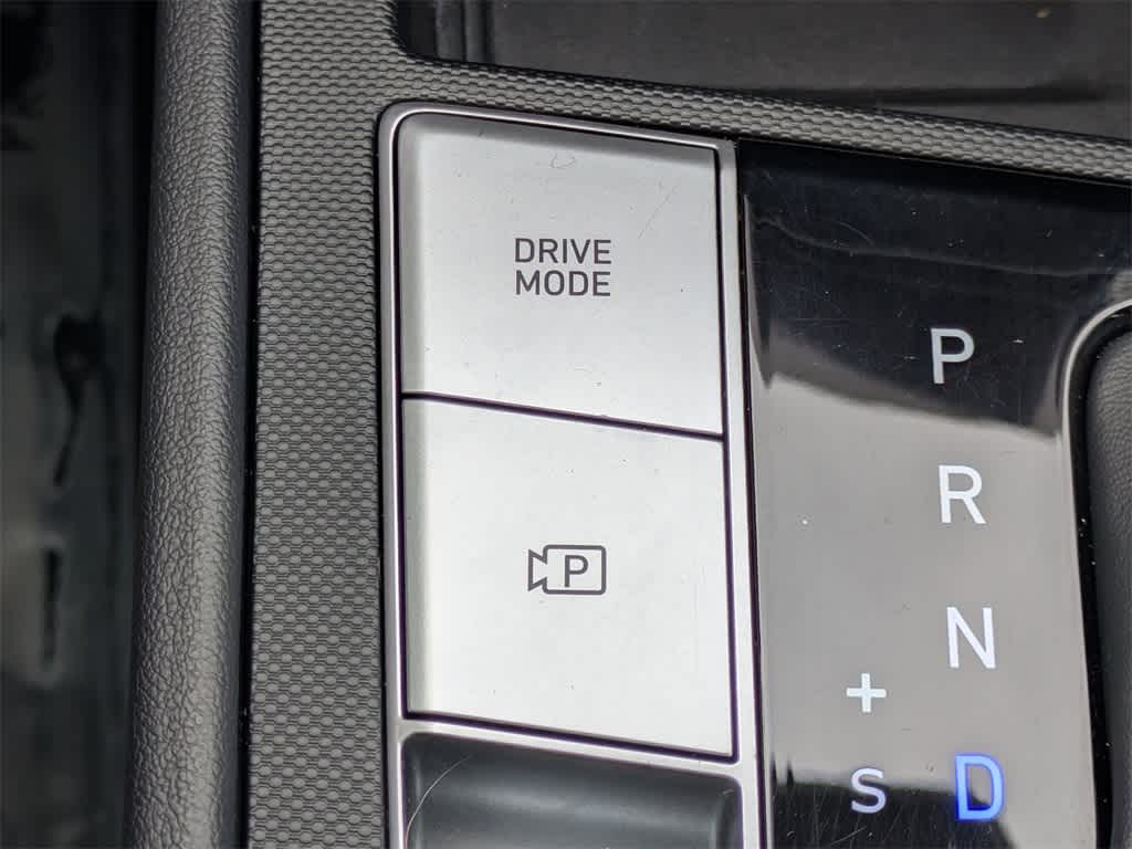 Thumbnail: 2021 Hyundai Elantra - 26