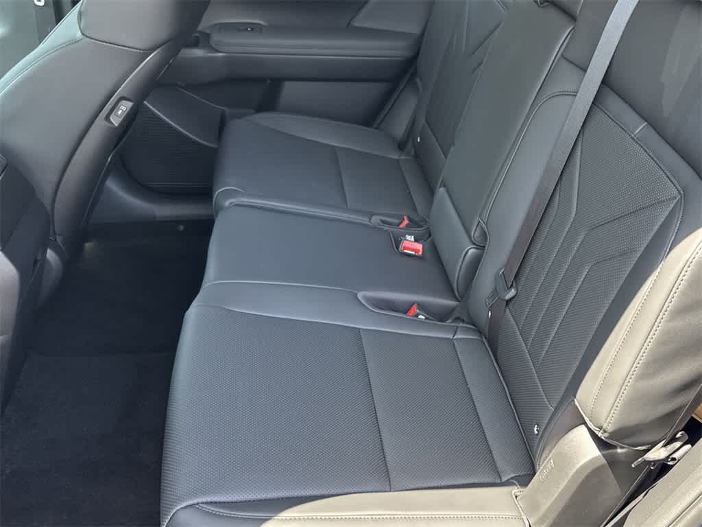 Thumbnail: 2025 Hyundai Santa Fe - 21