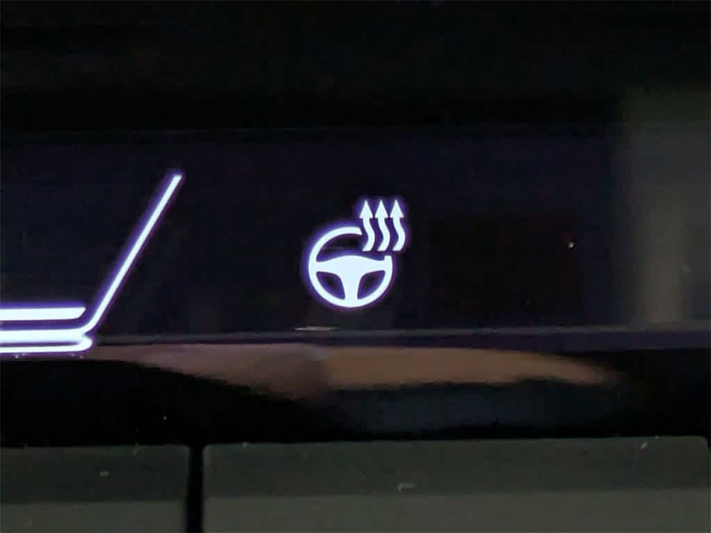 Thumbnail: 2025 Toyota Camry - 27