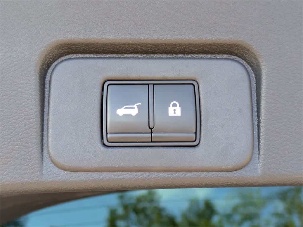 Thumbnail: 2021 Nissan Rogue - 13