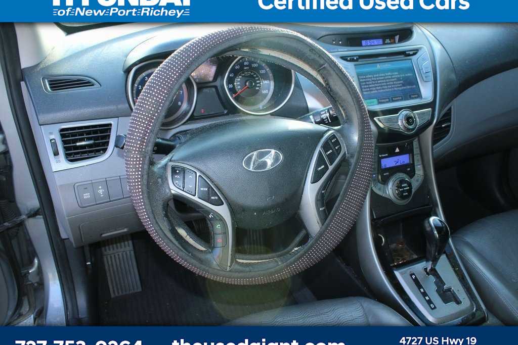 Thumbnail: 2013 Hyundai Elantra - 10