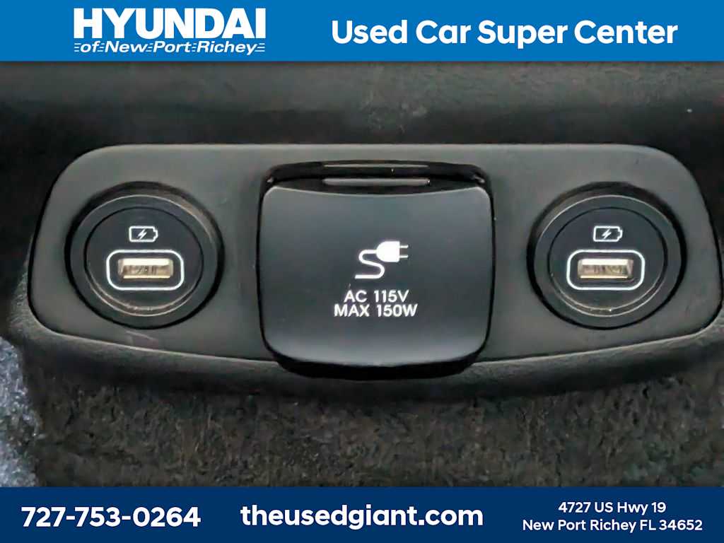 Thumbnail: 2023 Hyundai Santa Fe - 19