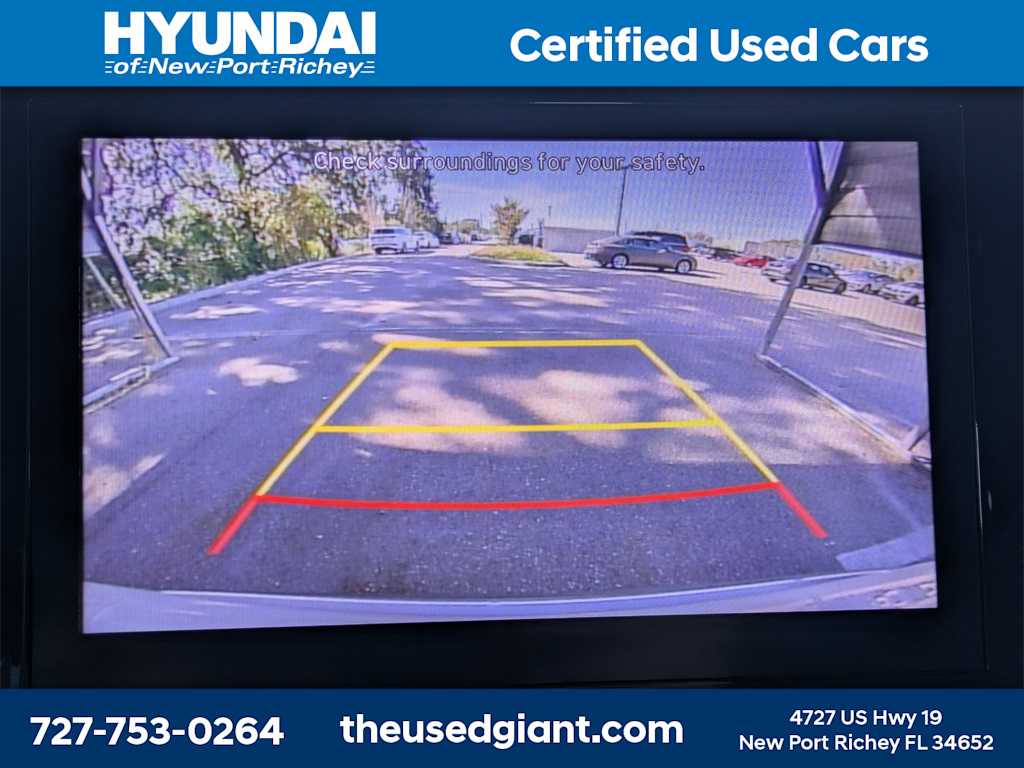 Thumbnail: 2022 Hyundai Santa Fe - 24