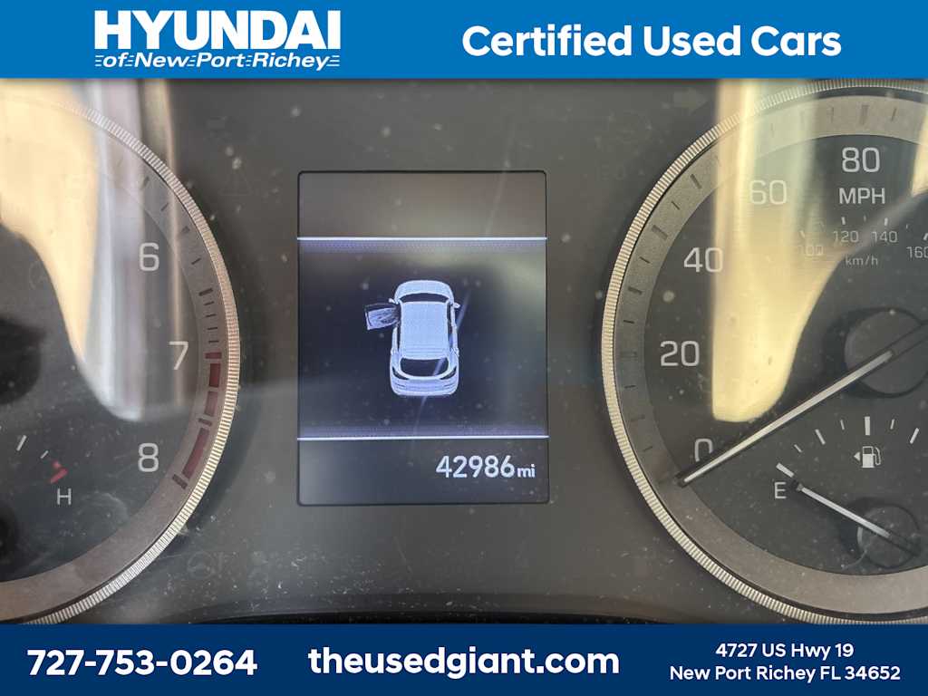 Thumbnail: 2019 Hyundai Tucson - 11