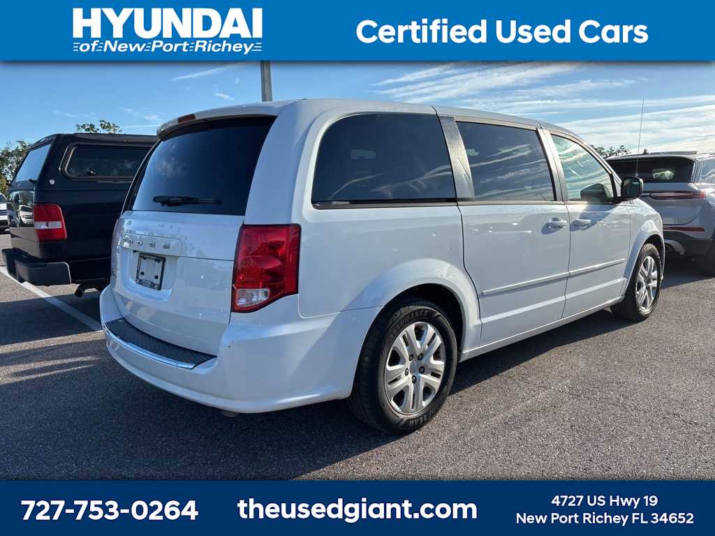 Thumbnail: 2014 Dodge Grand Caravan - 3