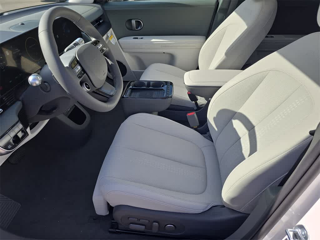 Thumbnail: 2026 Hyundai Ioniq 5 - 14