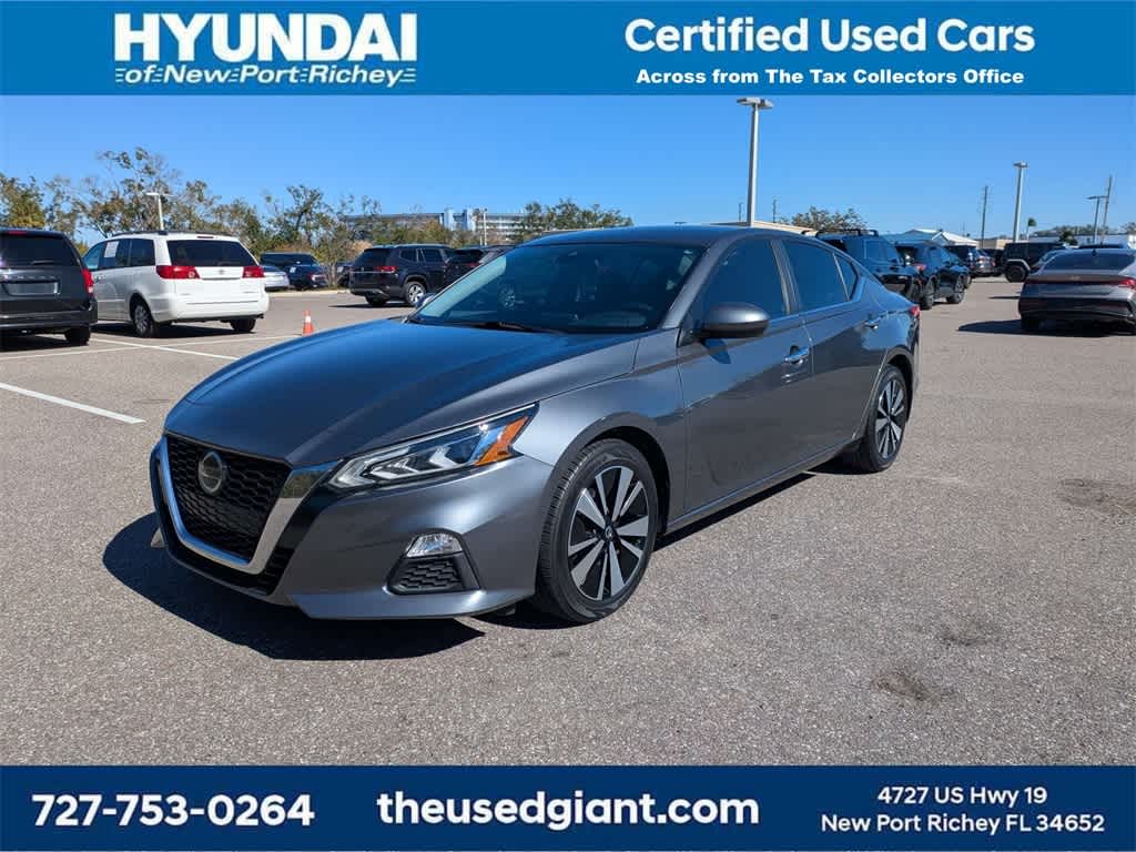 Thumbnail: 2021 Nissan Altima - 1