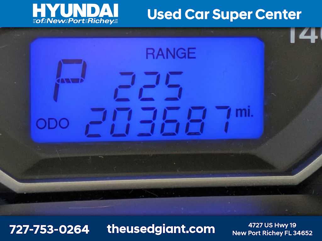 Thumbnail: 2011 Hyundai Santa Fe - 11