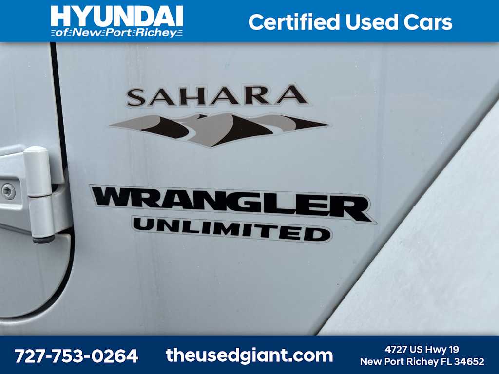 2016 Jeep Wrangler Unlimited Sahara 5