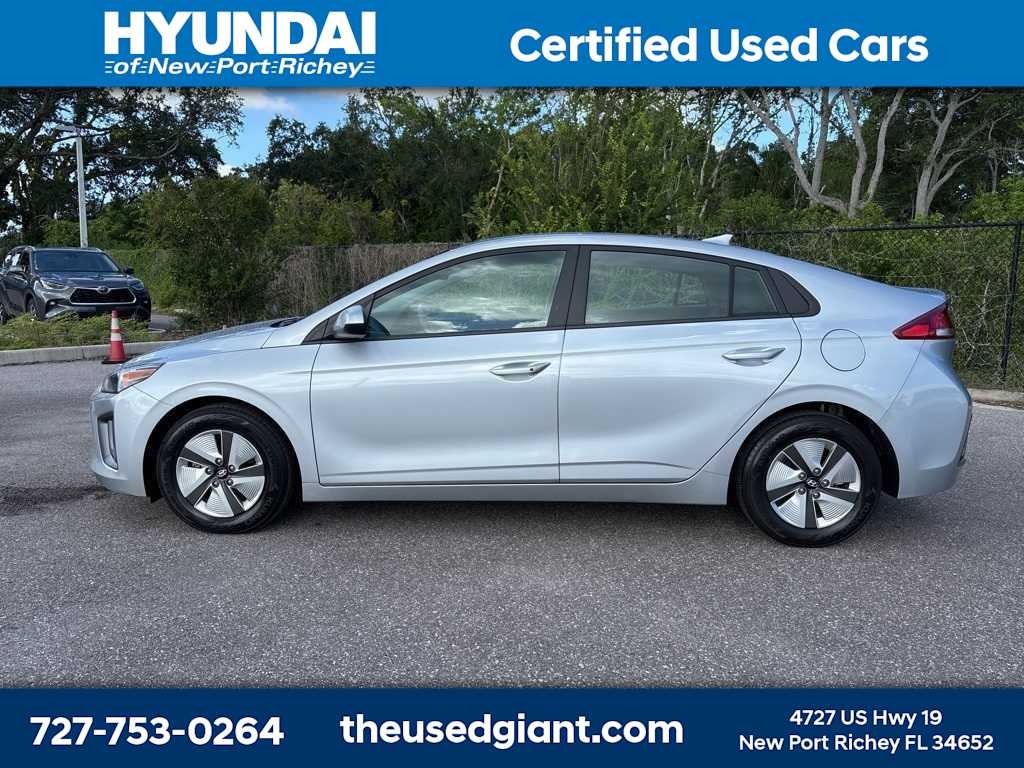 Thumbnail: 2021 Hyundai Ioniq - 2