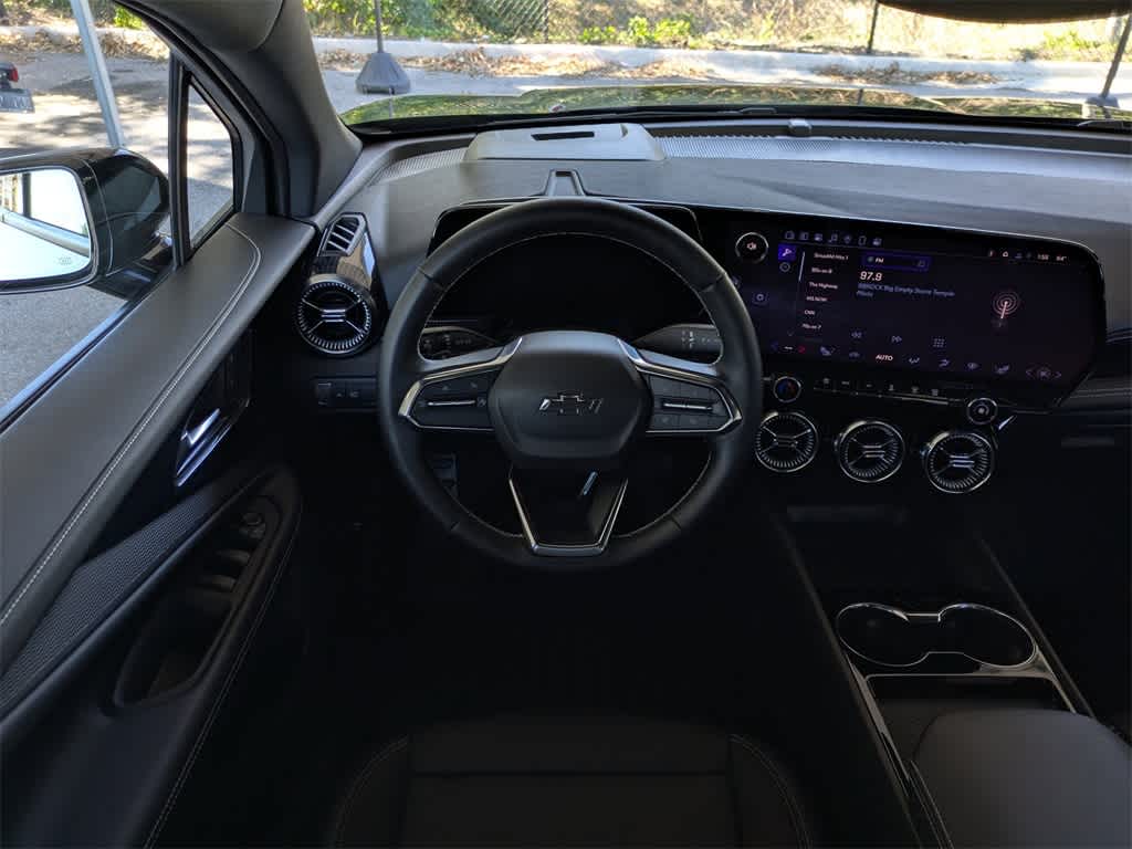 Thumbnail: 2025 Chevrolet Blazer EV - 19