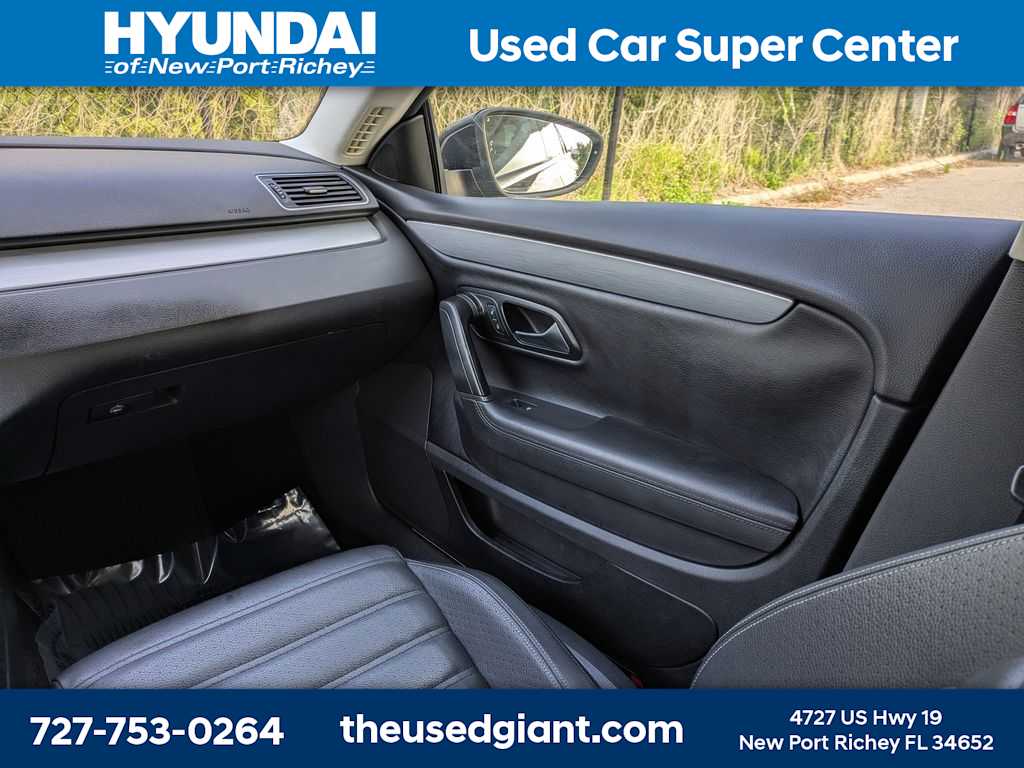 Thumbnail: 2013 Volkswagen CC - 19