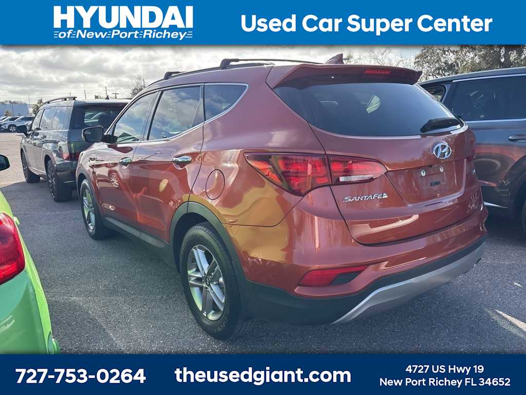 Thumbnail: 2017 Hyundai Santa Fe - 2