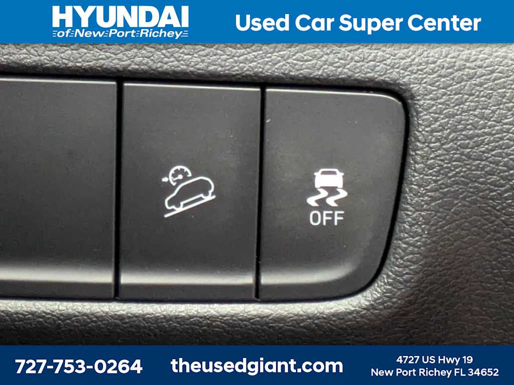 Thumbnail: 2023 Hyundai Kona - 31