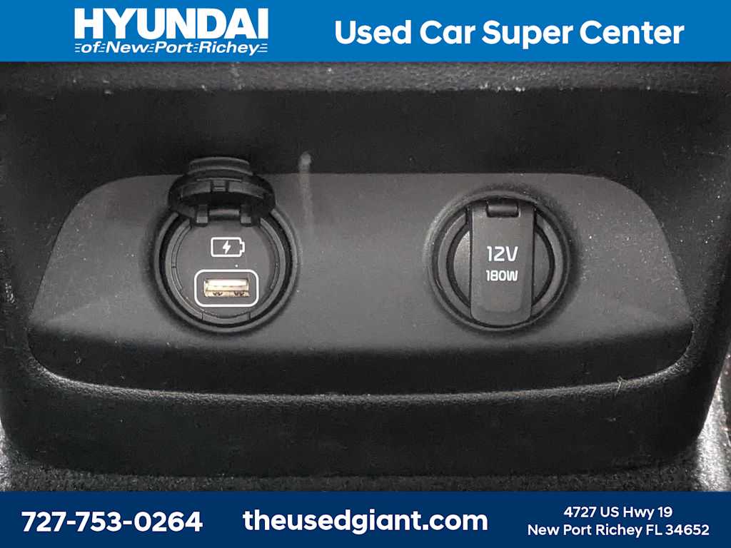 Thumbnail: 2019 Kia Sorento - 18