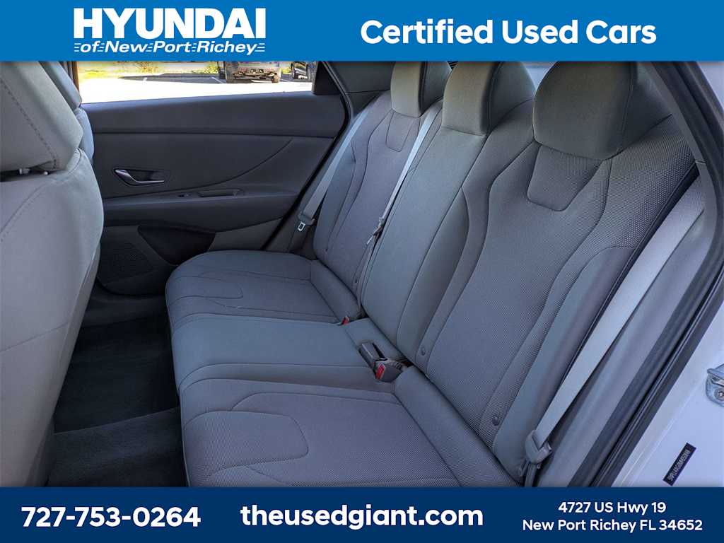 Thumbnail: 2021 Hyundai Elantra - 13