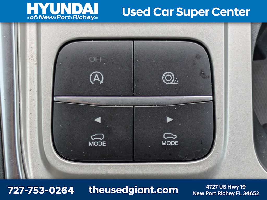 Thumbnail: 2021 Ford Explorer - 34