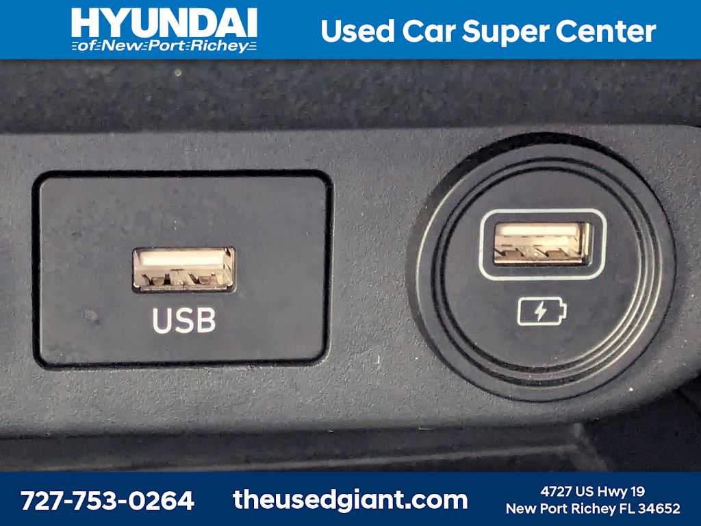 Thumbnail: 2022 Hyundai Elantra - 21