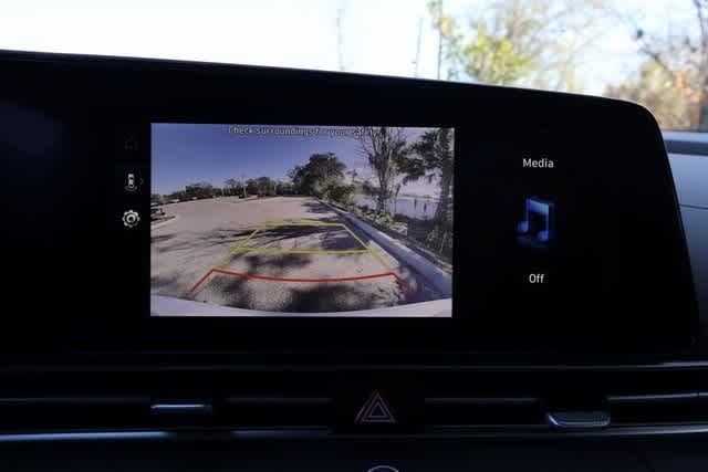 Thumbnail: 2024 Hyundai Elantra - 15