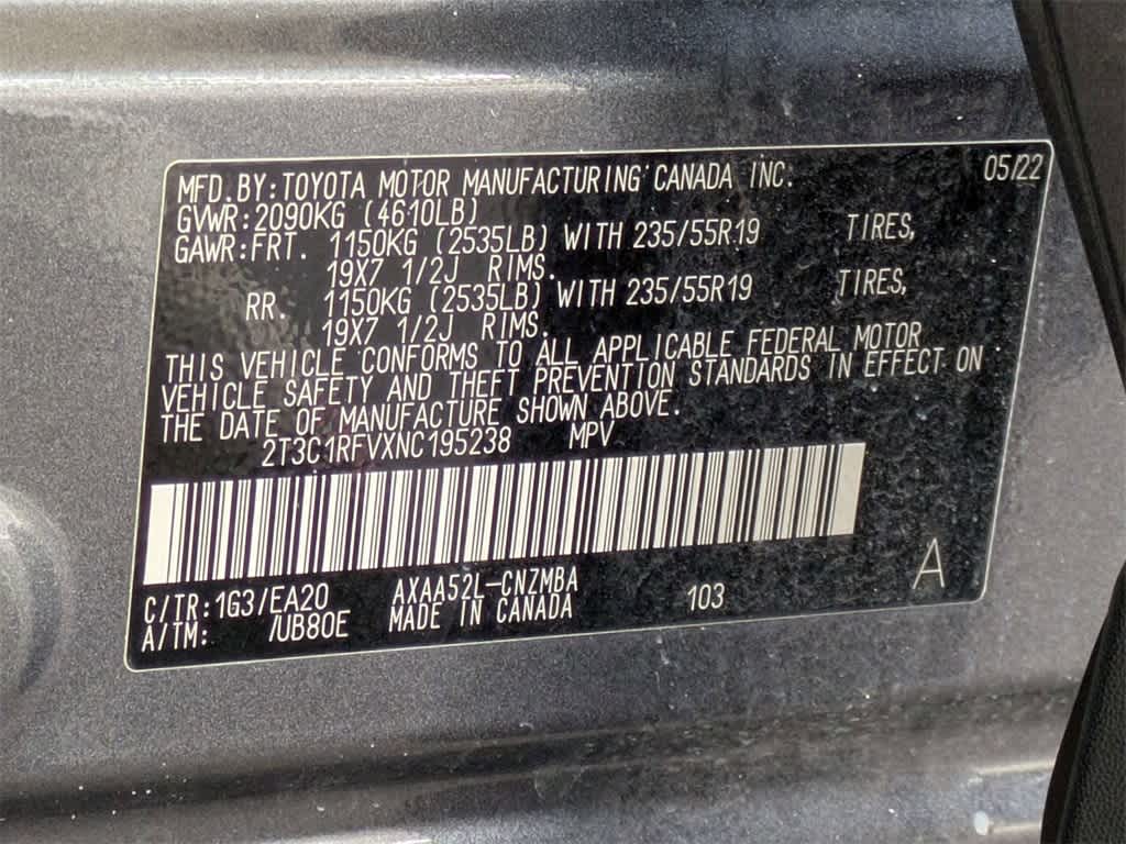 Thumbnail: 2022 Toyota RAV4 - 44